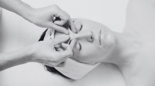 Gesichtsmassage: effektive ...