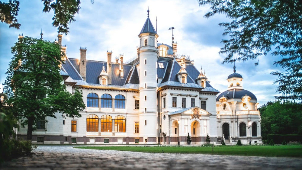 Botaniq Castle of Tura, Ungarn