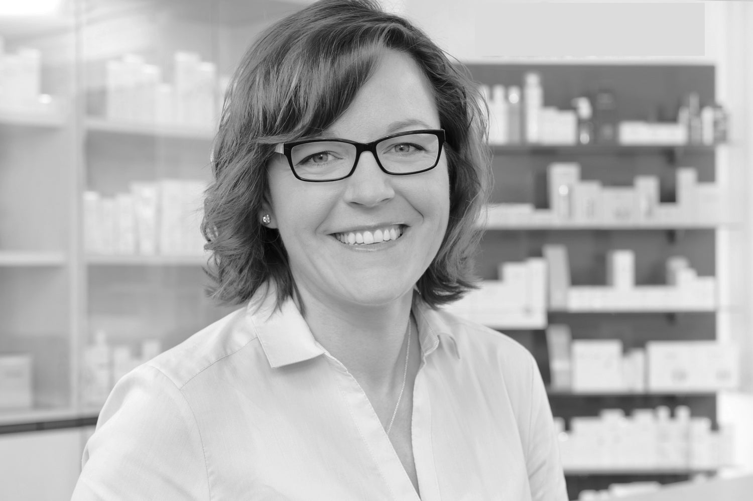 Dr. Stefanie Wriedt | QMS Medicosmetics